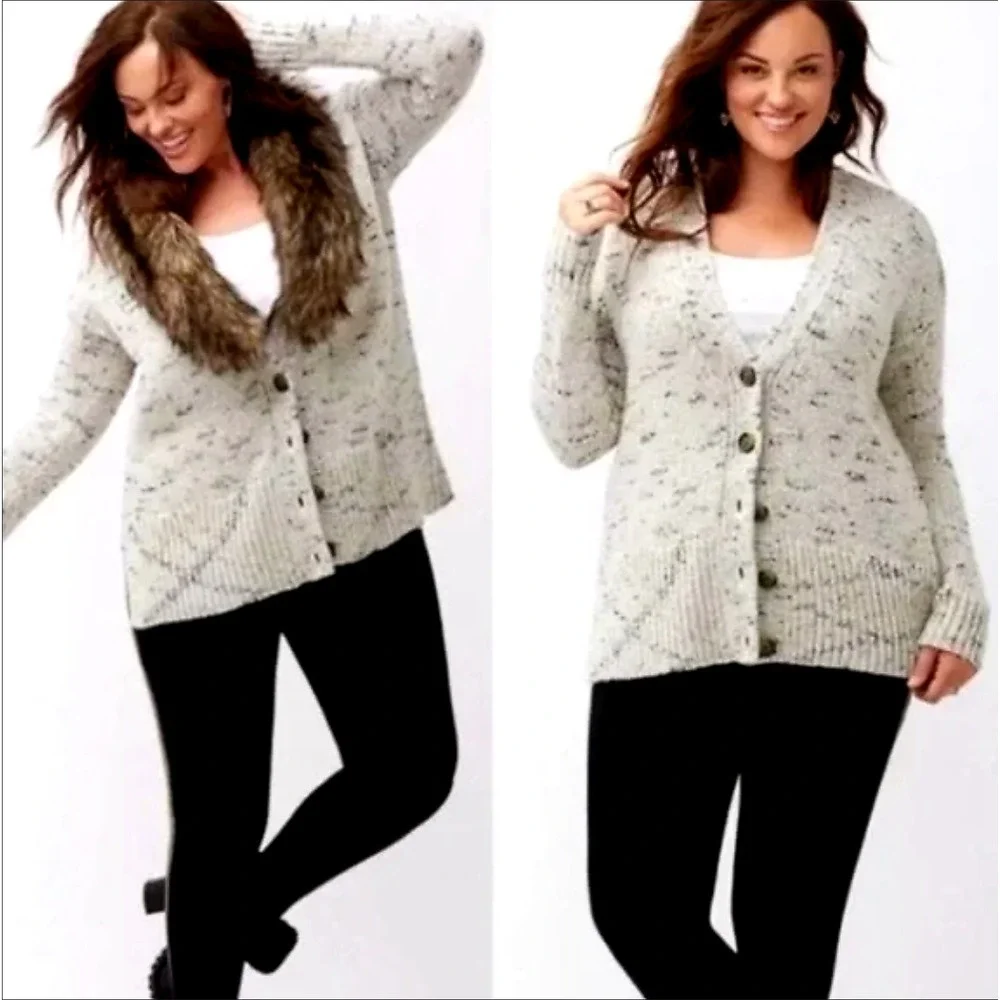 NWT Lane Bryant Cardigan Sweater Removable Faux Fur Trim 18/20 Chunky Wool Blend